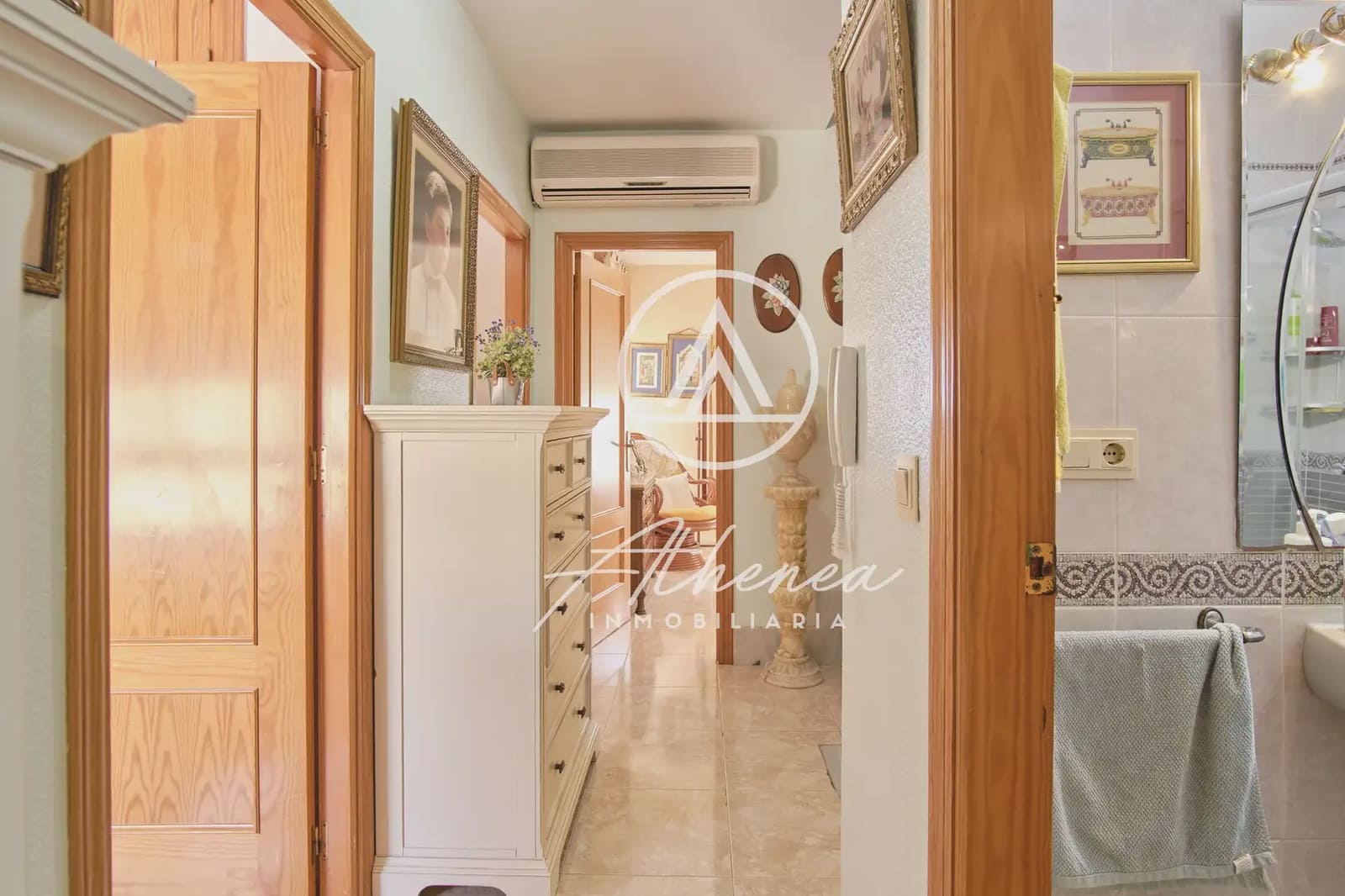 5 bedroom Townhouse for sale in Roquetas de Mar with garage - € 319,900 (Ref: 9938629)
