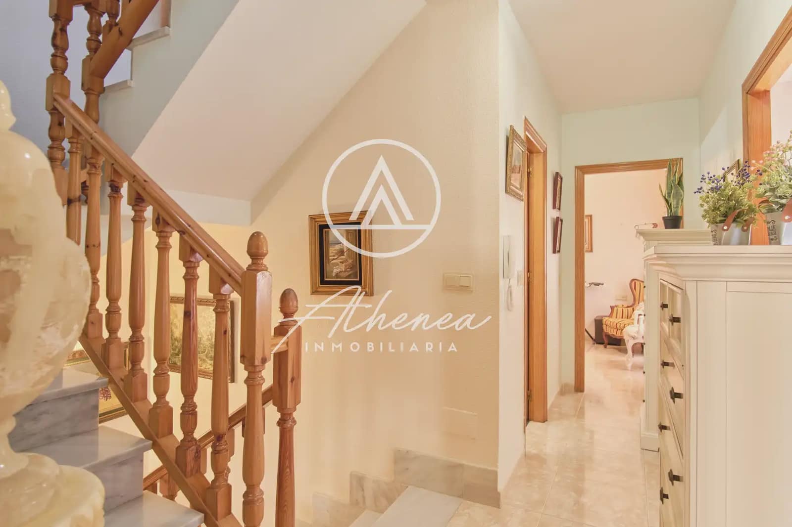 5 bedroom Townhouse for sale in Roquetas de Mar with garage - € 319,900 (Ref: 9938629)