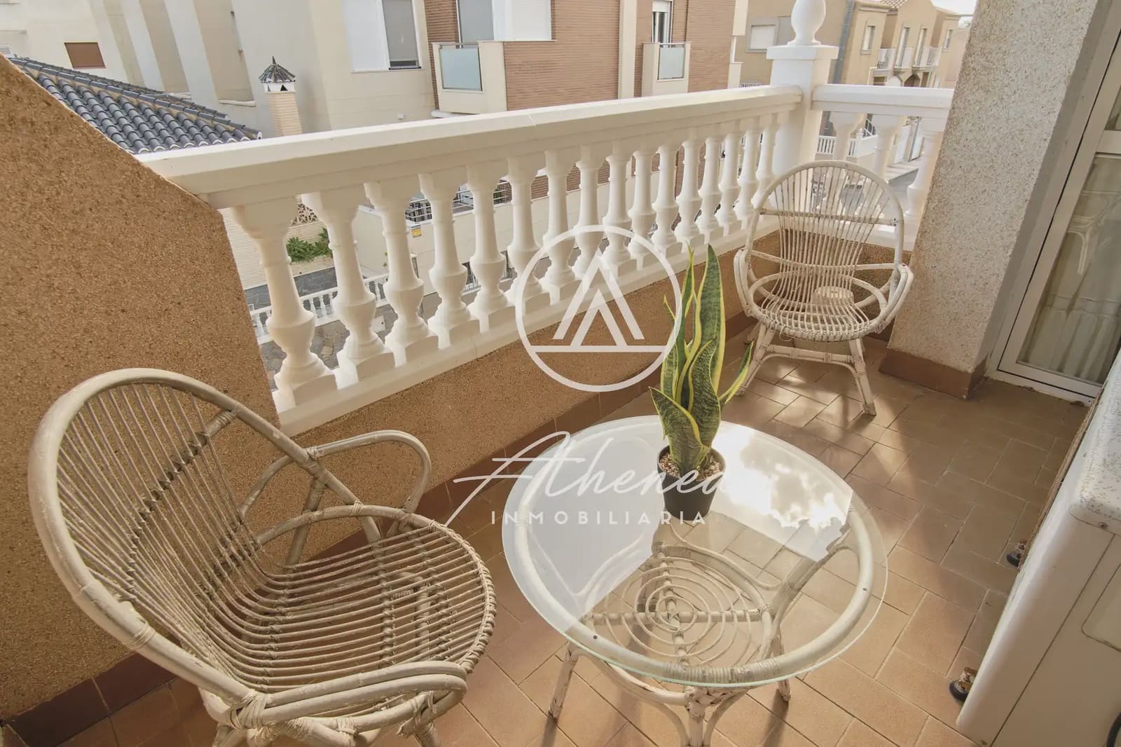 5 bedroom Townhouse for sale in Roquetas de Mar with garage - € 319,900 (Ref: 9938629)