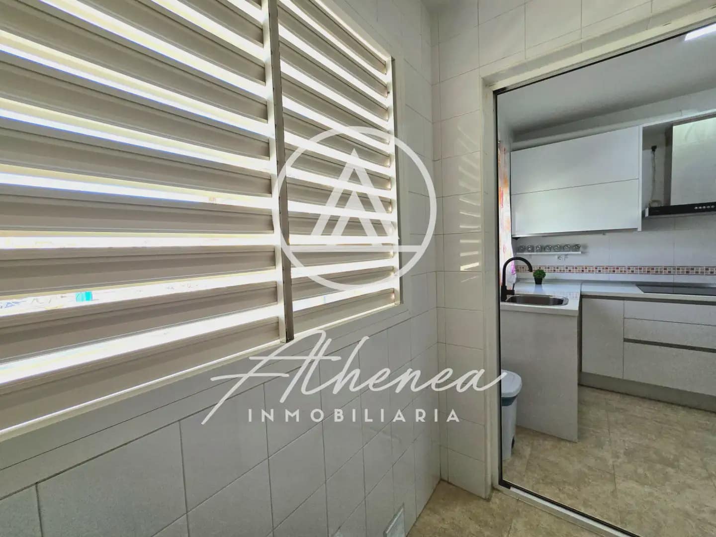 2 bedroom Flat for sale in Roquetas de Mar - € 149,800 (Ref: 9938630)