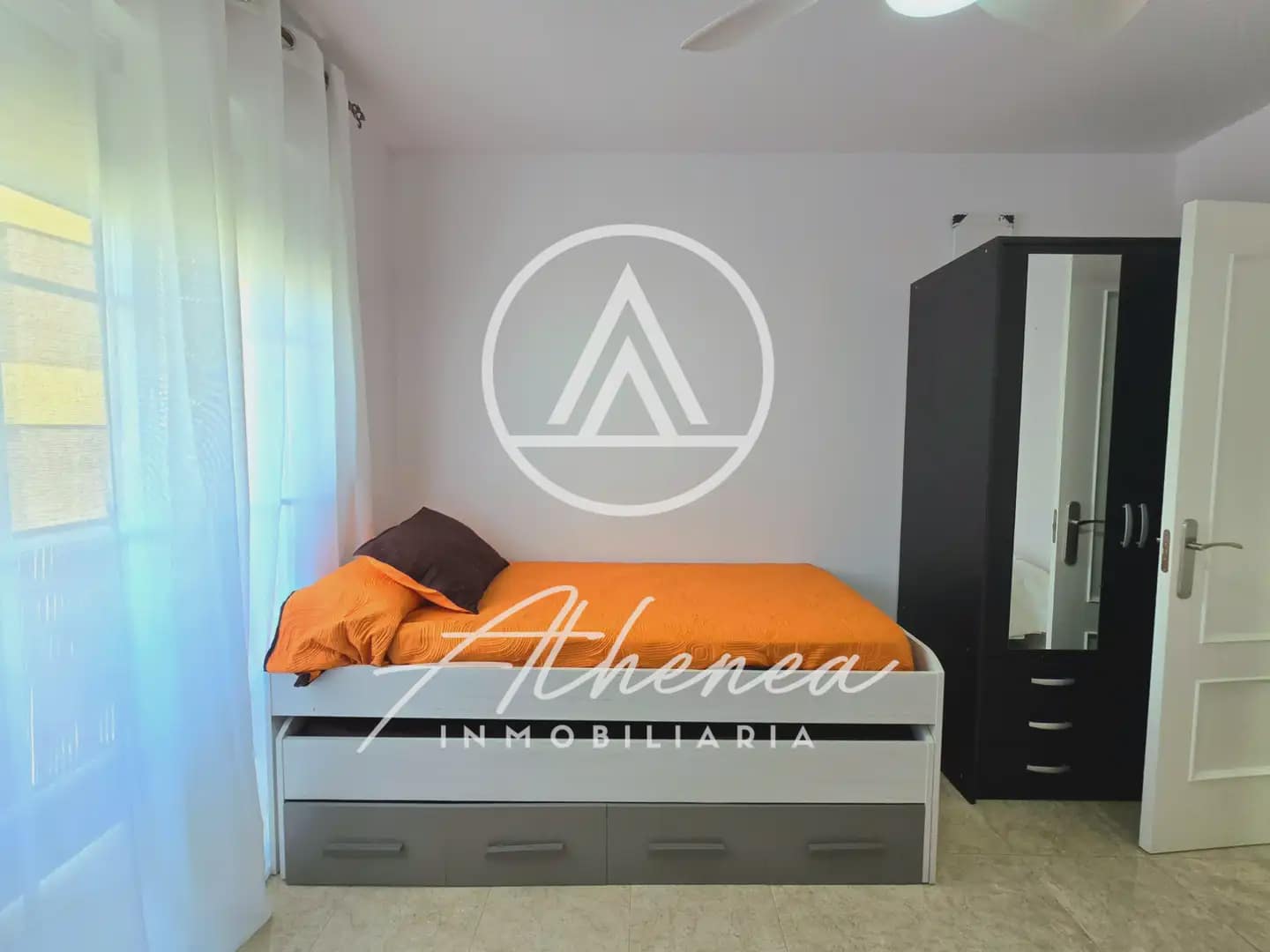 2 bedroom Flat for sale in Roquetas de Mar - € 149,800 (Ref: 9938630)