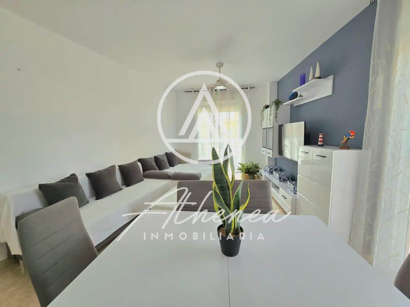 2 bedroom Flat for sale in Roquetas de Mar - € 149,800 (Ref: 9938630)
