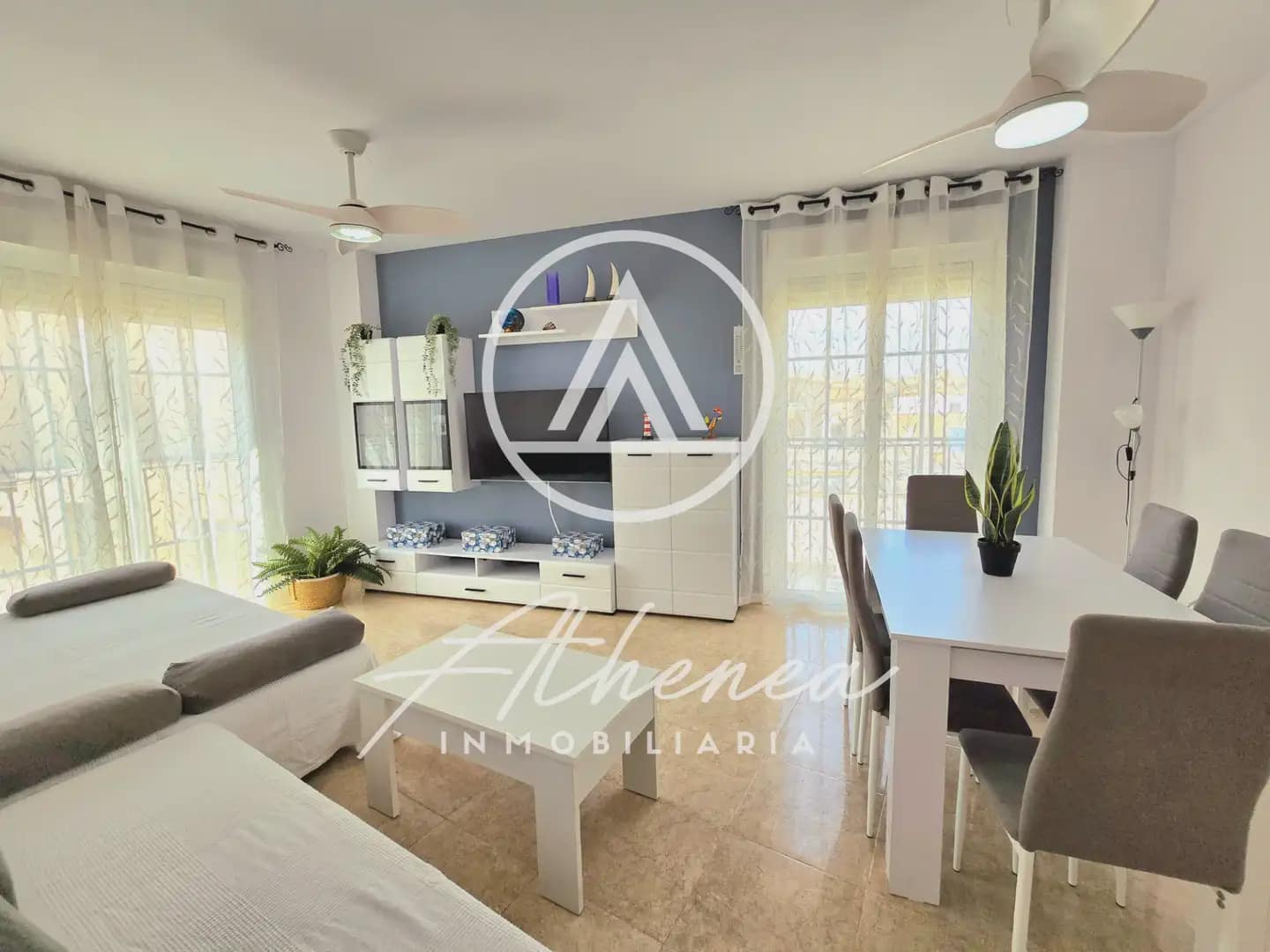 2 bedroom Flat for sale in Roquetas de Mar - € 149,800 (Ref: 9938630)