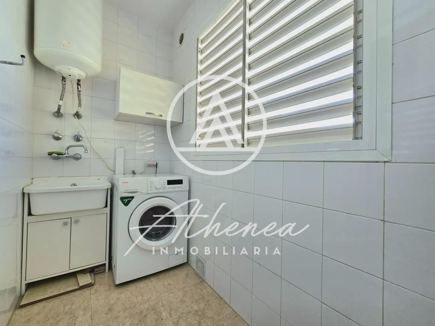 2 bedroom Flat for sale in Roquetas de Mar - € 149,800 (Ref: 9938630)