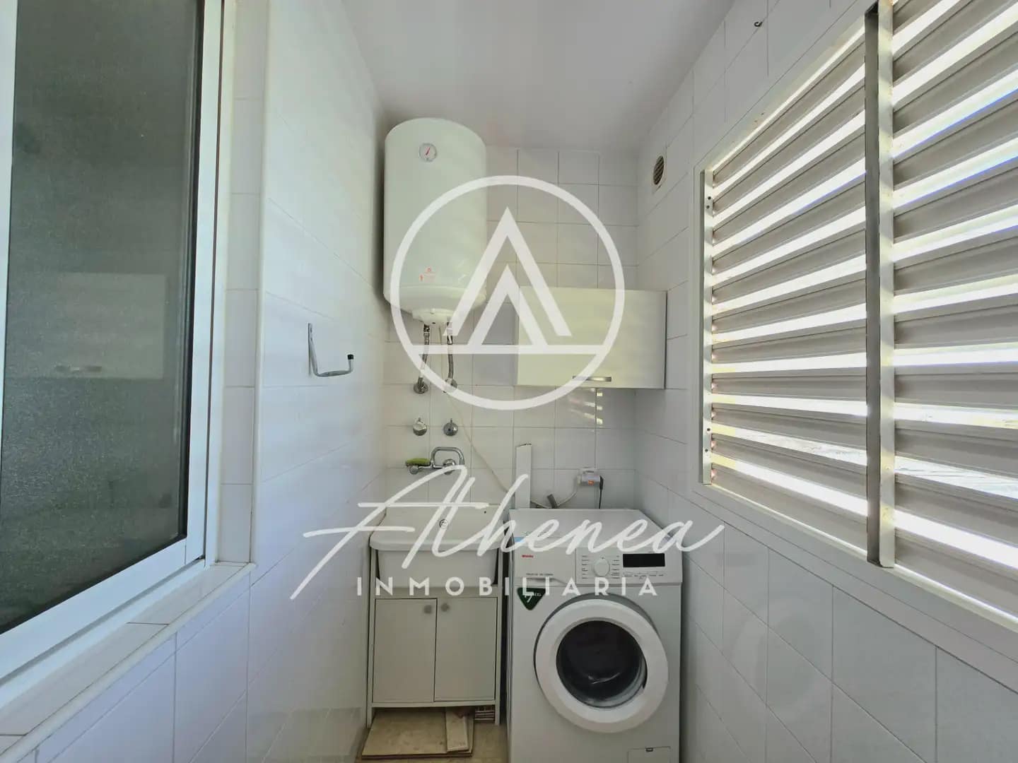 2 bedroom Flat for sale in Roquetas de Mar - € 149,800 (Ref: 9938630)