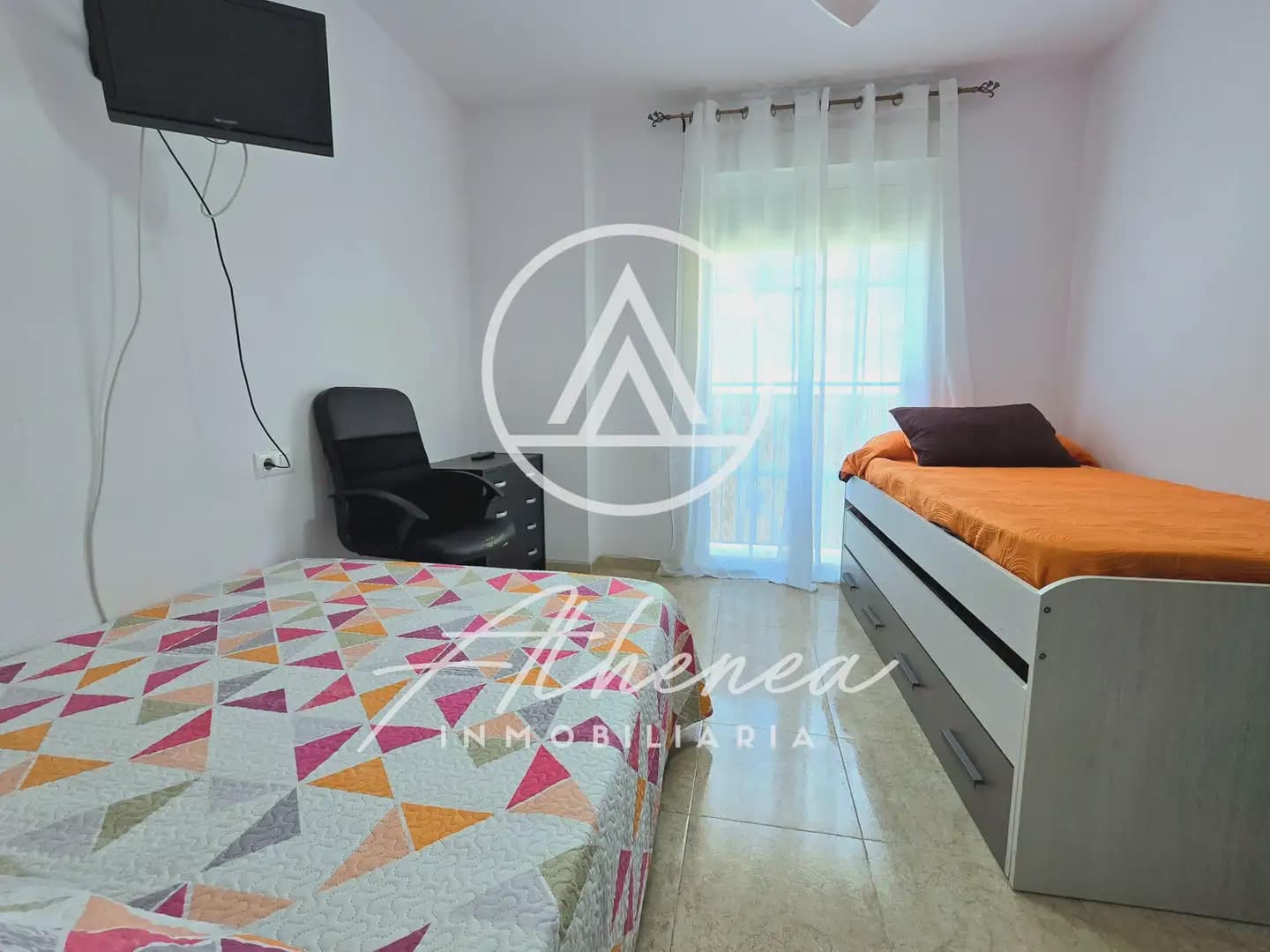 2 bedroom Flat for sale in Roquetas de Mar - € 149,800 (Ref: 9938630)