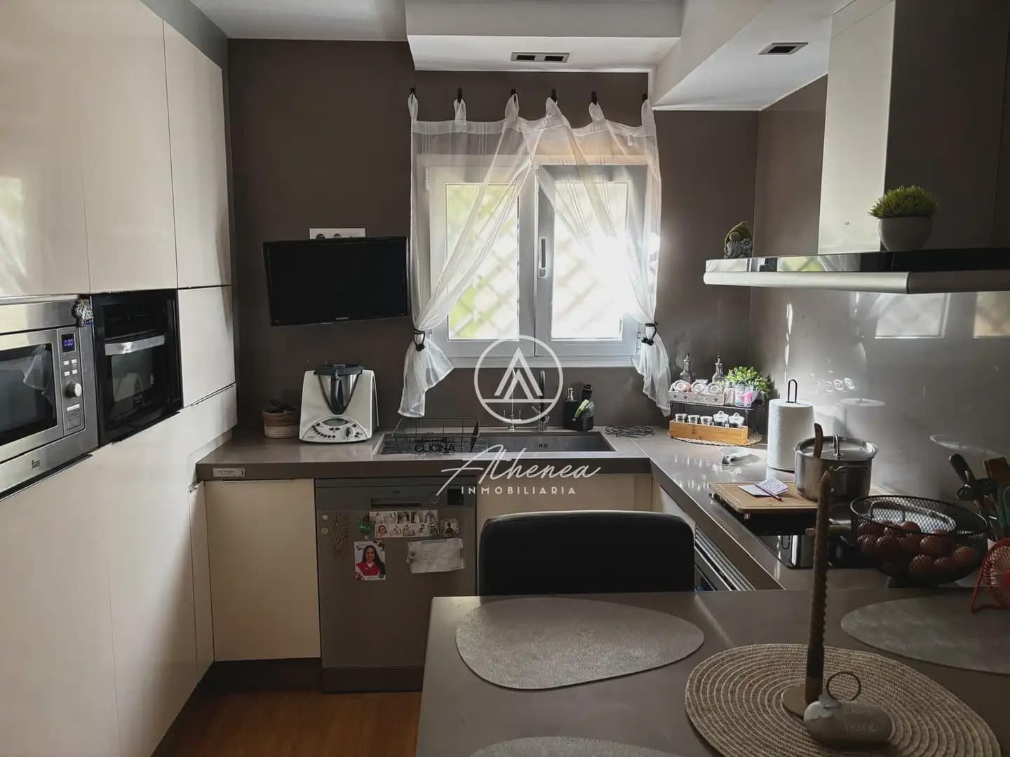 4 soveværelse Rækkehus til salg i Vicar med garage - € 199.900 (Ref: 9938633)