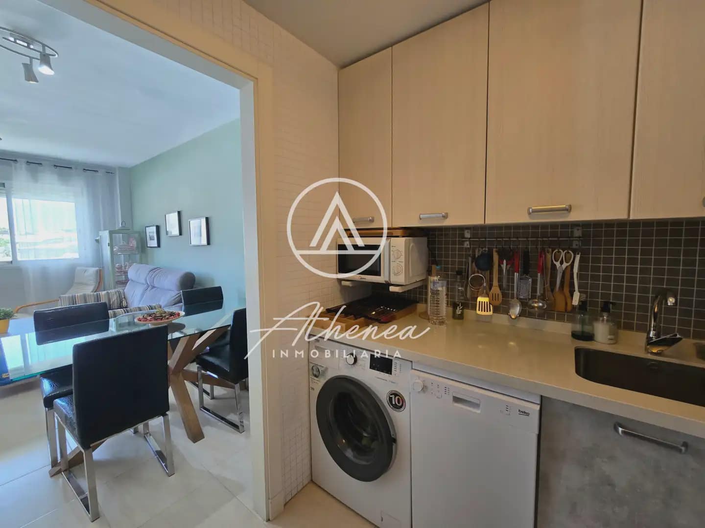 2 bedroom Flat for sale in Roquetas de Mar with pool - € 162,000 (Ref: 9938634)
