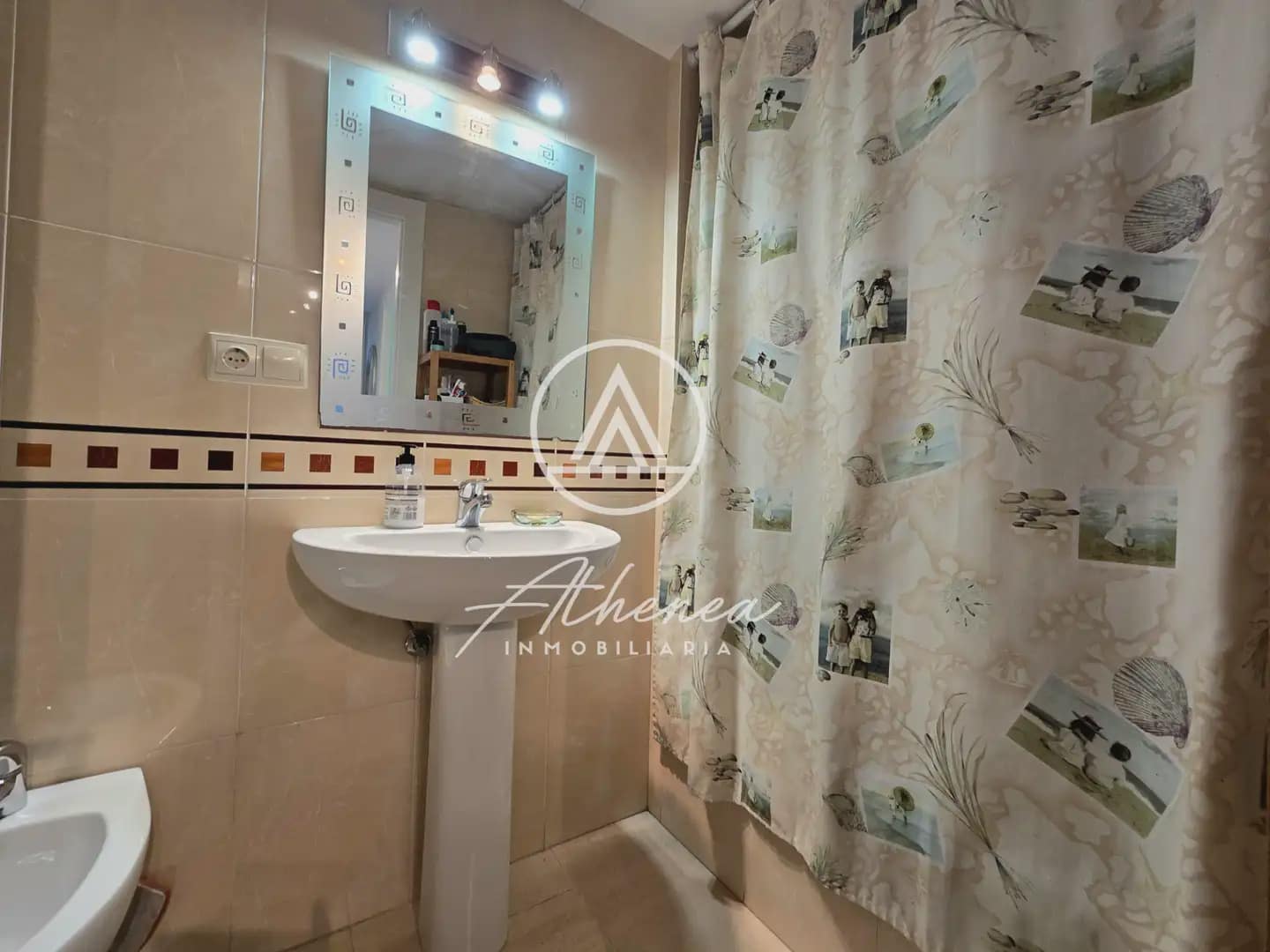 2 bedroom Flat for sale in Roquetas de Mar with pool - € 162,000 (Ref: 9938634)