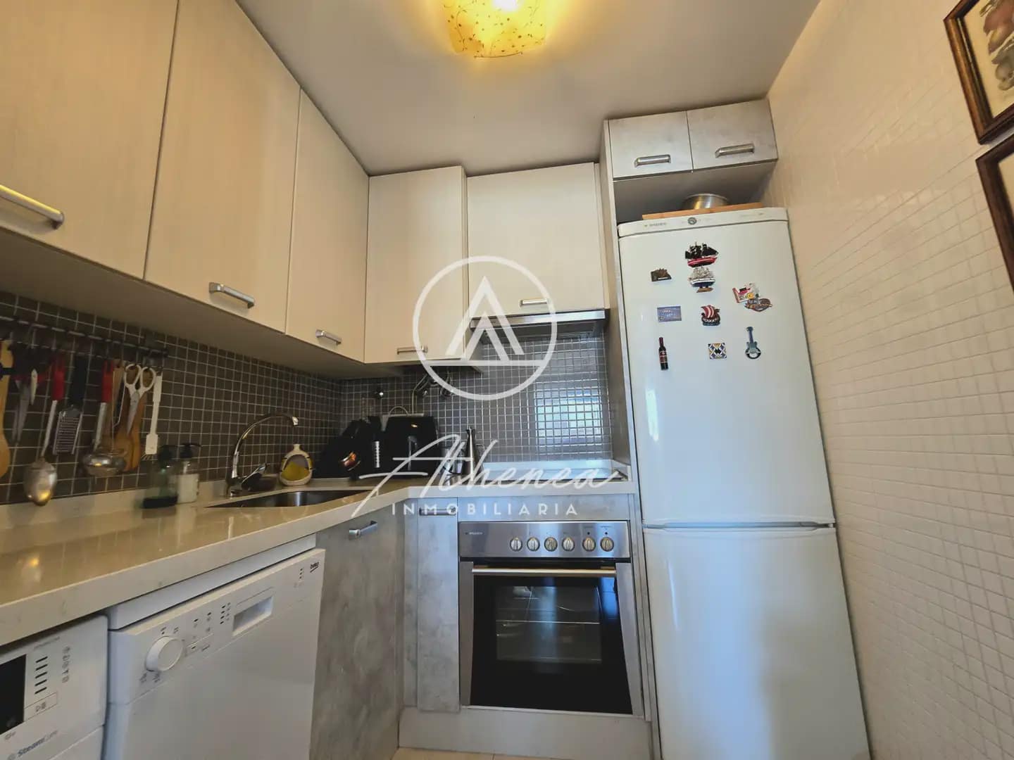 2 bedroom Flat for sale in Roquetas de Mar with pool - € 162,000 (Ref: 9938634)