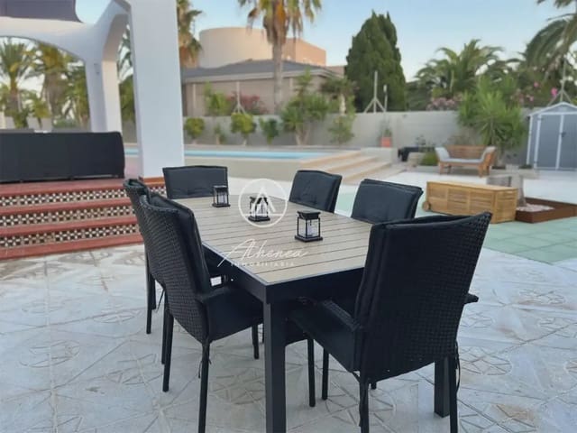 5 chambre Villa/Maison à vendre à Roquetas de Mar avec piscine garage - 1 500 000 € (Ref: 9938642)
