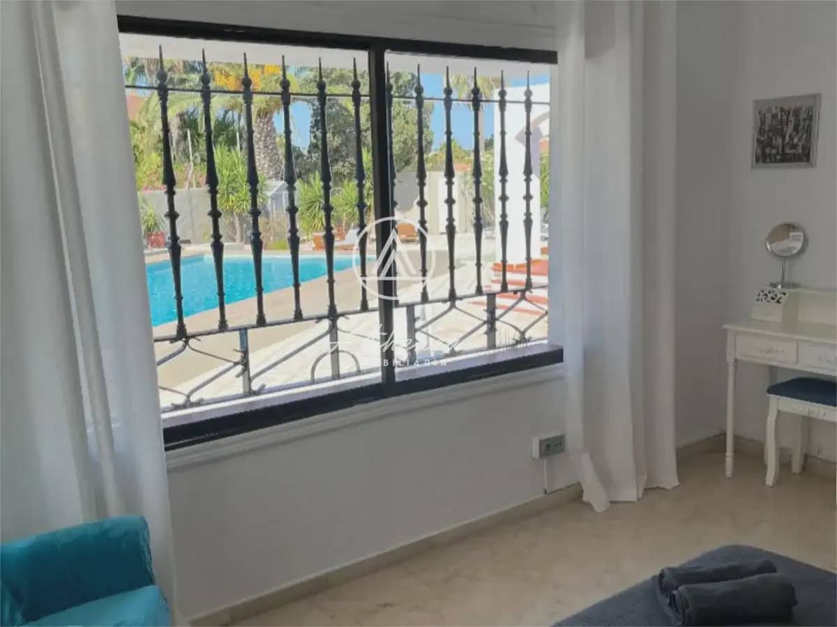 5 chambre Villa/Maison à vendre à Roquetas de Mar avec piscine garage - 1 500 000 € (Ref: 9938642)
