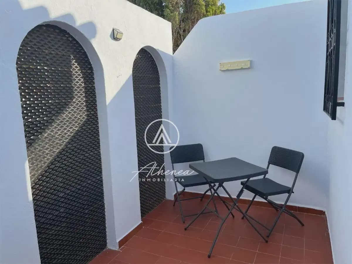 5 chambre Villa/Maison à vendre à Roquetas de Mar avec piscine garage - 1 500 000 € (Ref: 9938642)
