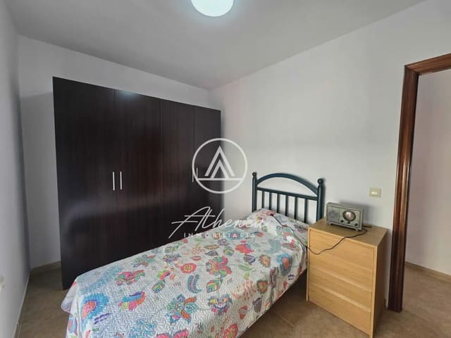 4 slaapkamer Rijtjeshuis te koop in Roquetas de Mar - € 269.900 (Ref: 9981638)