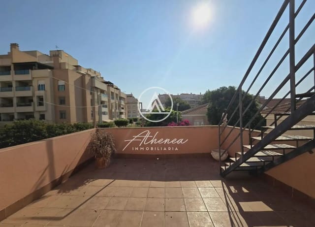 4 slaapkamer Rijtjeshuis te koop in Roquetas de Mar - € 269.900 (Ref: 9981638)