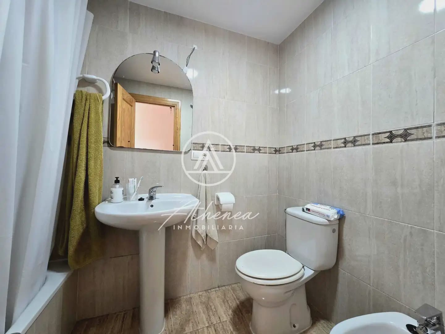 2 Zimmer Wohnung zu verkaufen in Roquetas de Mar mit Pool - 151.000 € (Ref: 9984230)