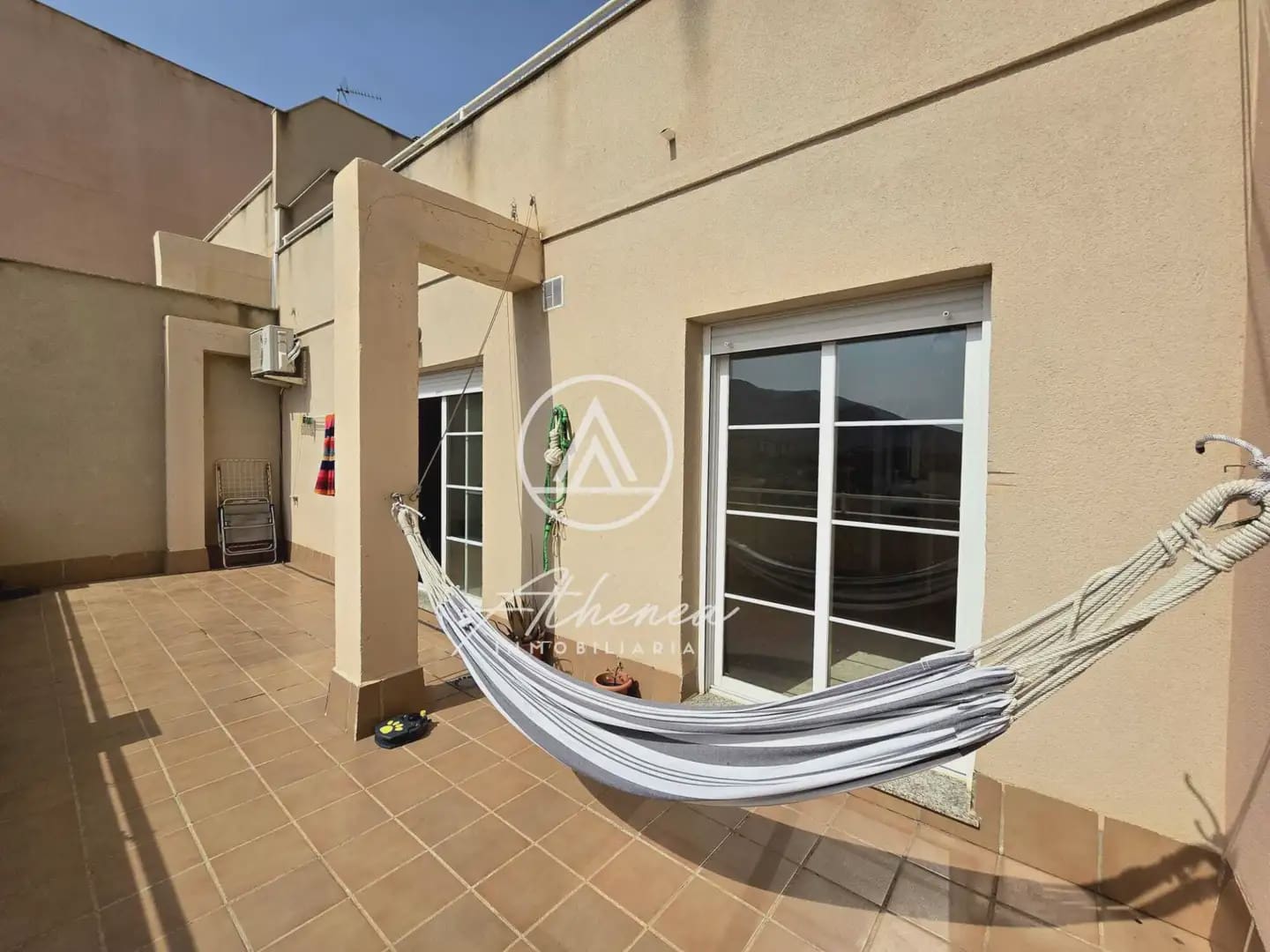 2 Zimmer Wohnung zu verkaufen in Roquetas de Mar mit Pool - 151.000 € (Ref: 9984230)