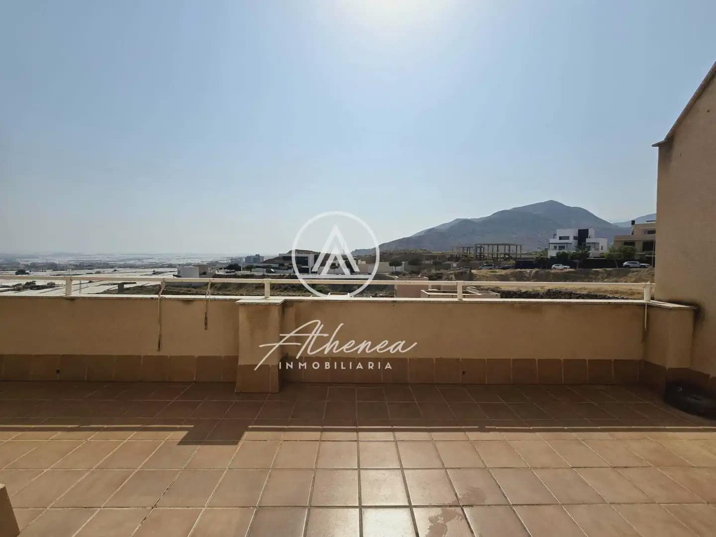2 Zimmer Wohnung zu verkaufen in Roquetas de Mar mit Pool - 151.000 € (Ref: 9984230)