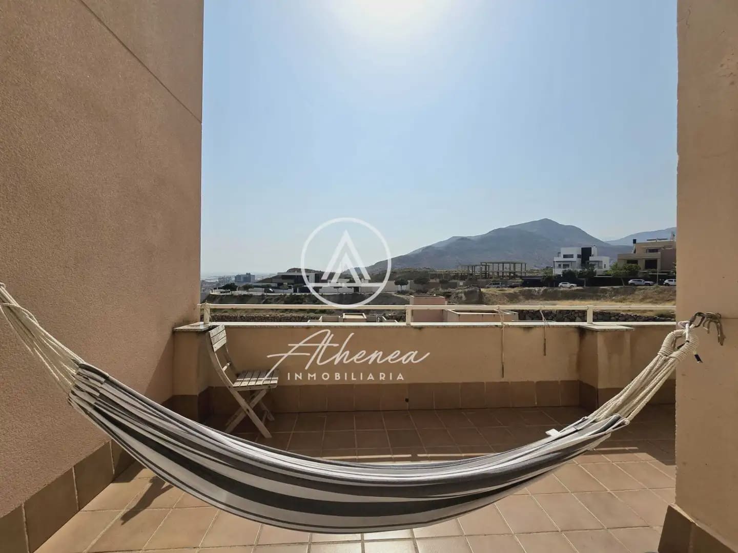 2 Zimmer Wohnung zu verkaufen in Roquetas de Mar mit Pool - 151.000 € (Ref: 9984230)