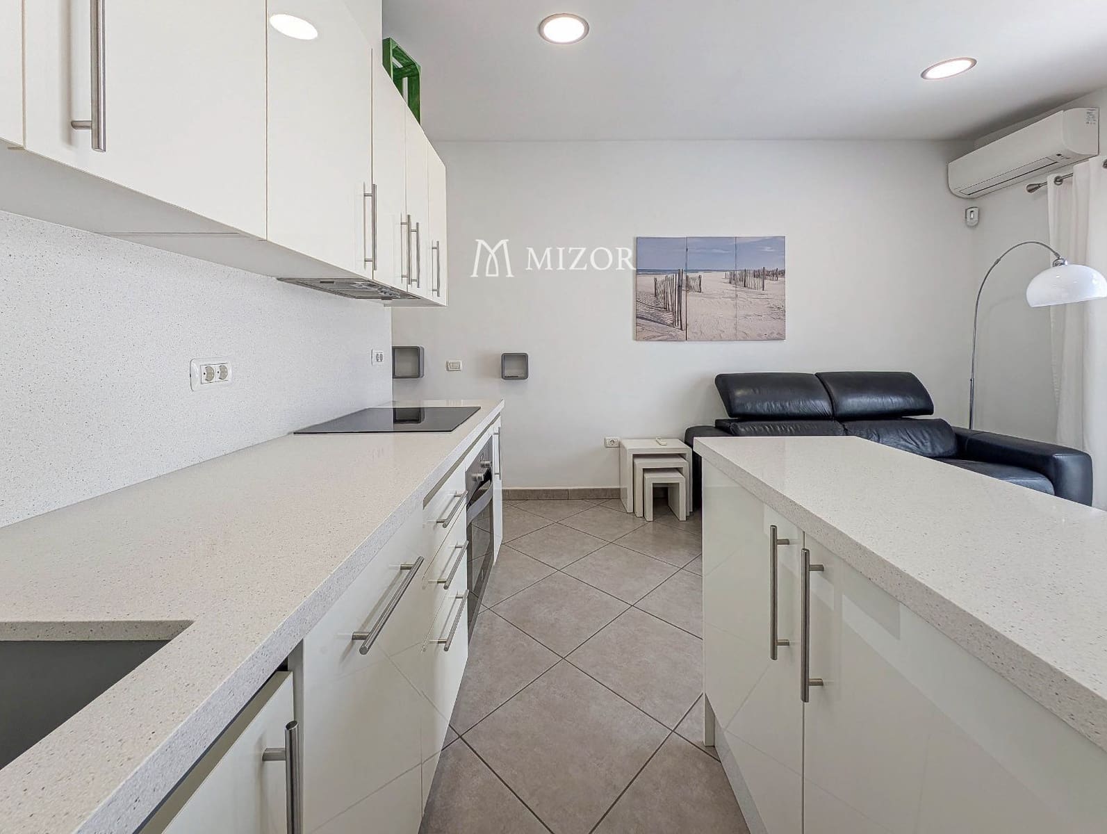 2 sovrum Lägenhet till salu i Adeje med pool - 249 000 € (Ref: 10019716)