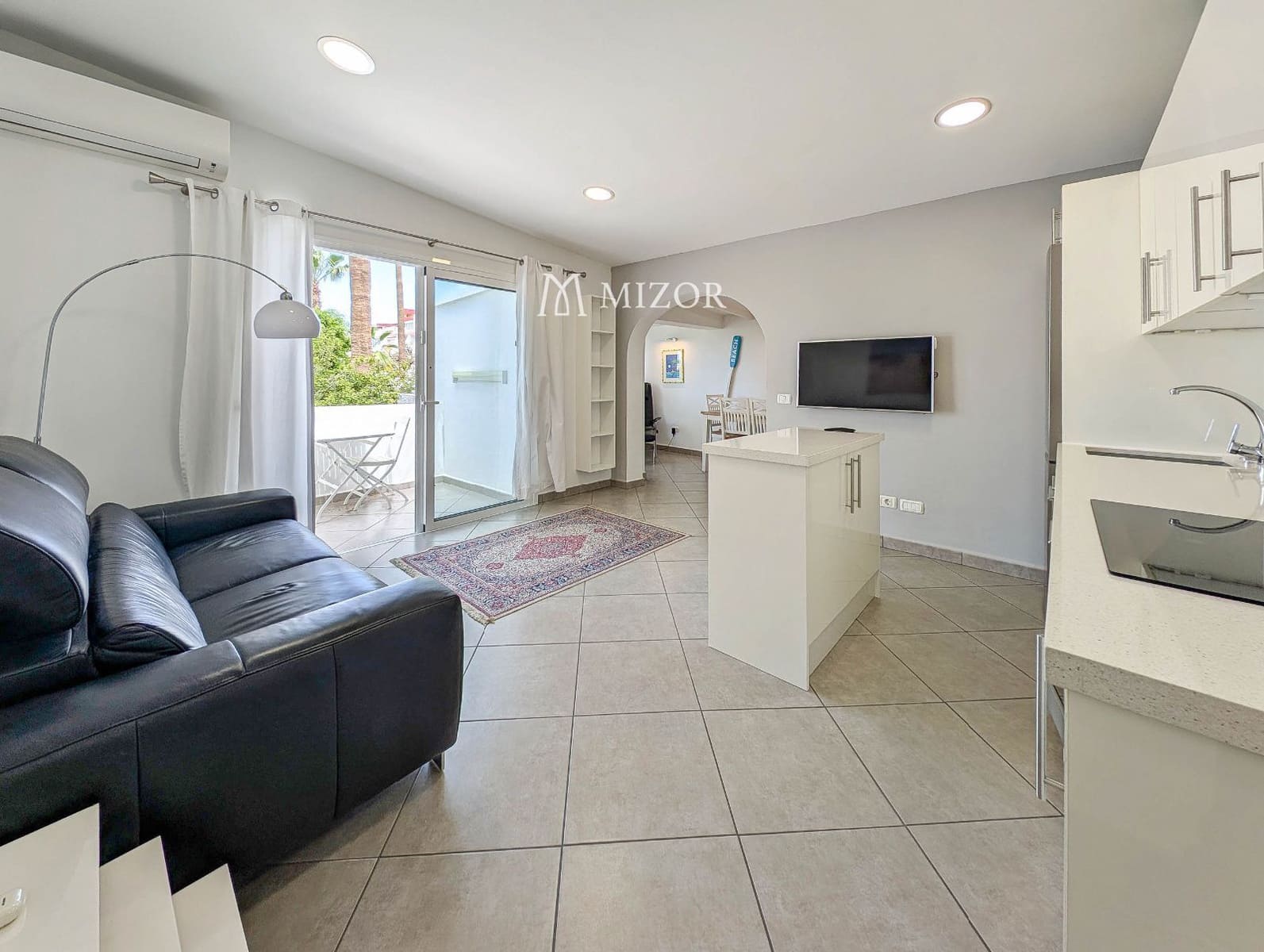 2 sovrum Lägenhet till salu i Adeje med pool - 249 000 € (Ref: 10019716)