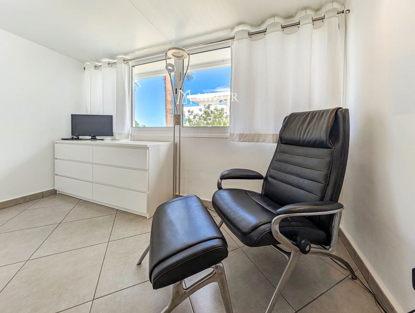 2 sovrum Lägenhet till salu i Adeje med pool - 249 000 € (Ref: 10019716)