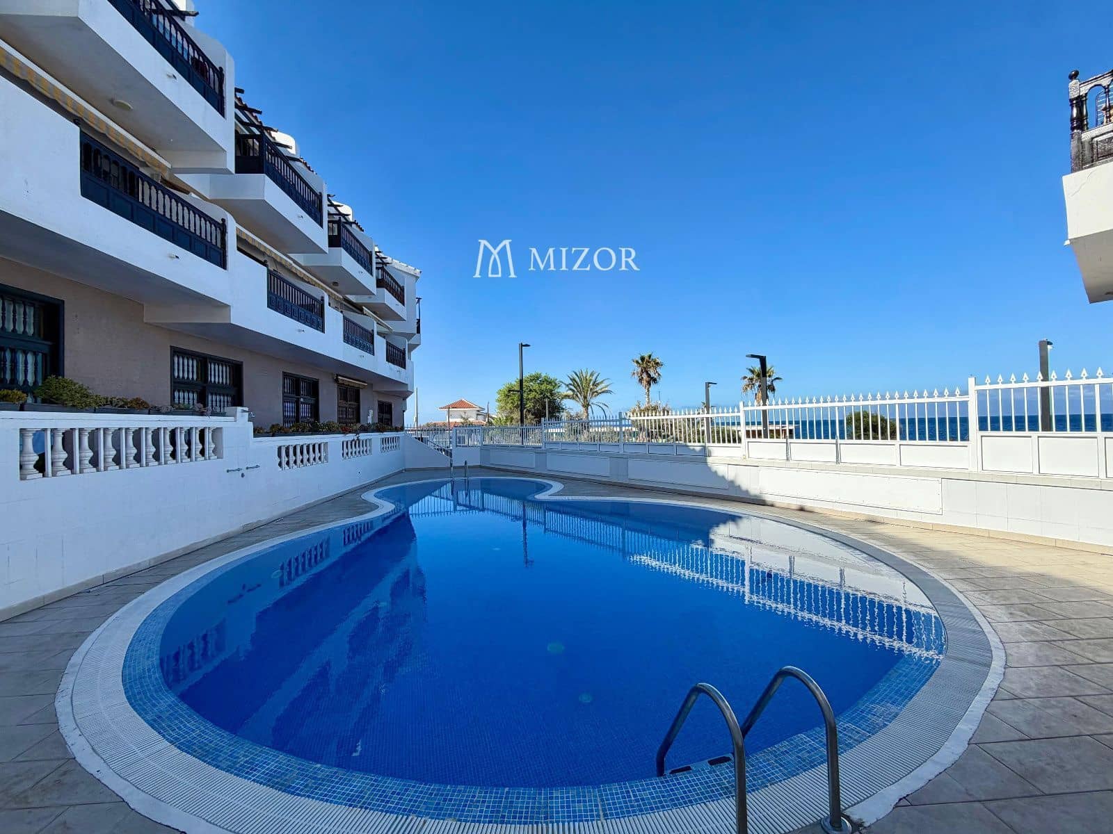 1 Zimmer Wohnung zu verkaufen in Playa San Juan mit Pool - 215.000 € (Ref: 10029083)