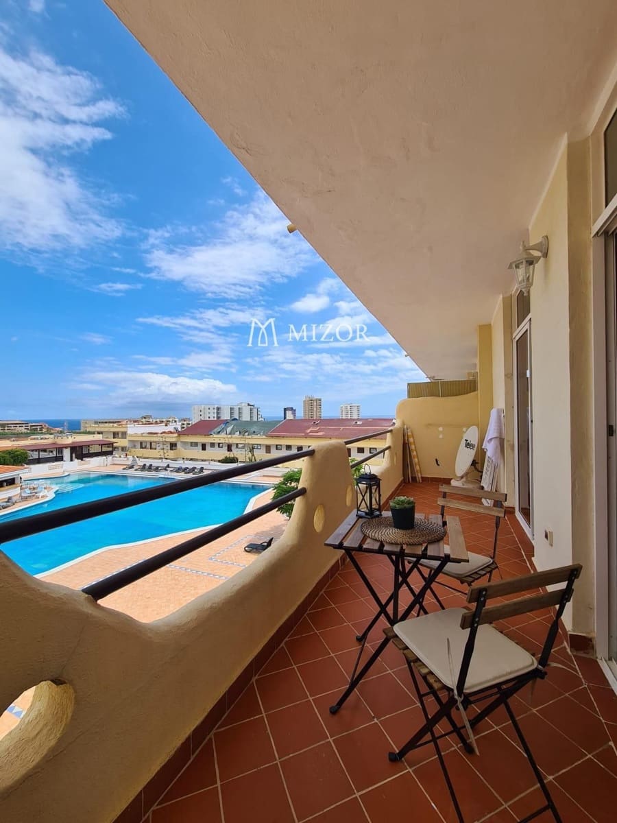 1 sovrum Lägenhet till salu i Playa Paraiso med pool - 225 000 € (Ref: 10097516)