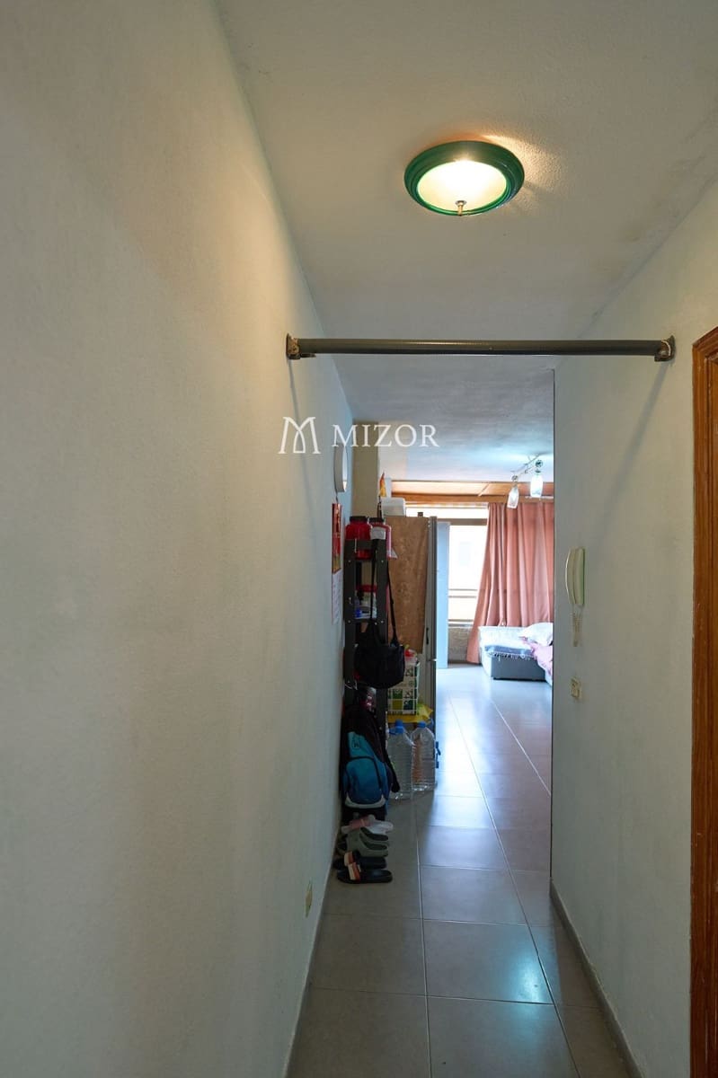 2 quarto Apartamento para venda em Los Cristianos - 320 000 € (Ref: 10099003)