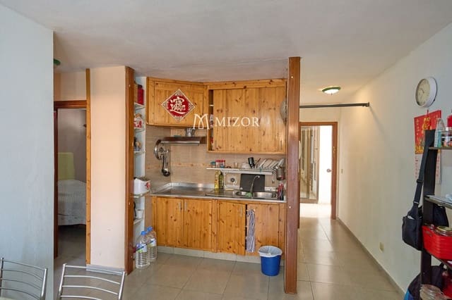 2 quarto Apartamento para venda em Los Cristianos, Arona - 320 000 € (Ref: 10099003)