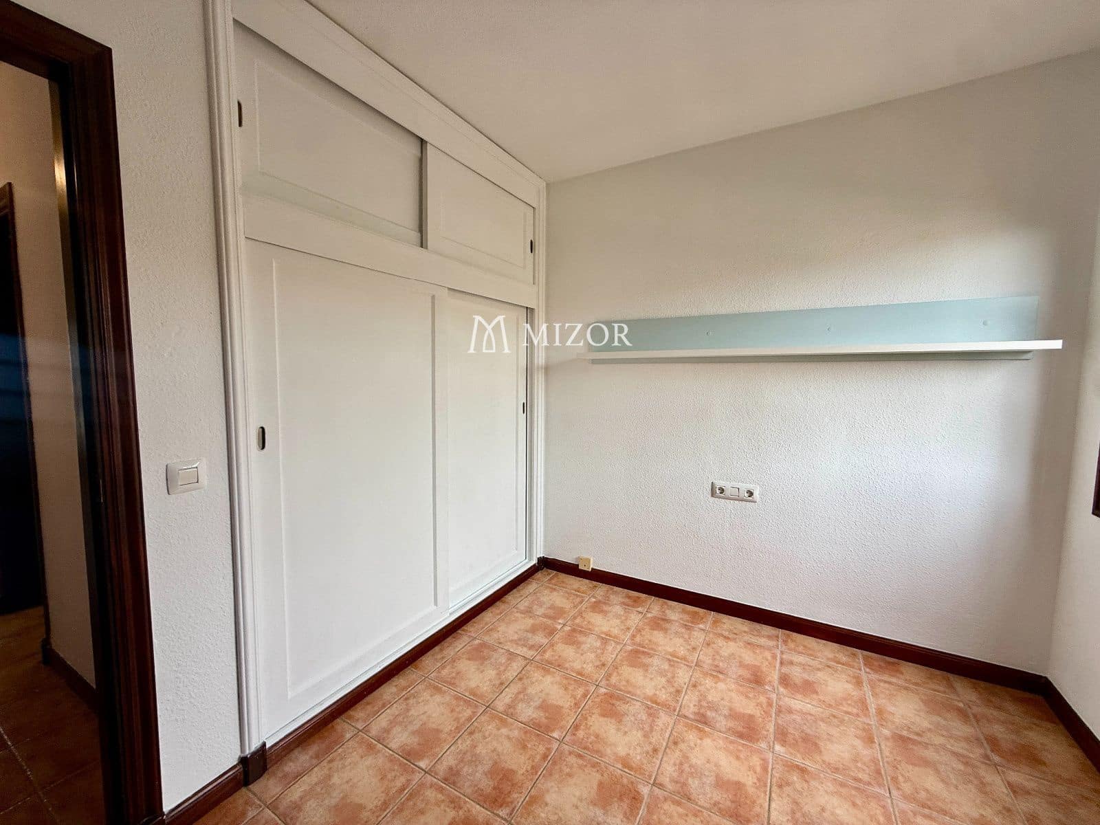 2 soveværelse Byhus til salg i Arona med swimmingpool garage - € 323.000 (Ref: 10110834)