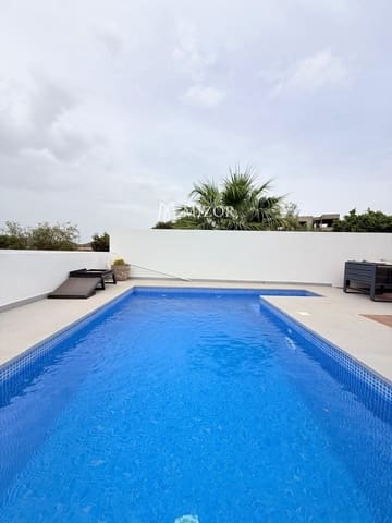 4 soveværelse Villa til salg i San Miguel de Abona med swimmingpool garage - € 749.900 (Ref: 10118138)