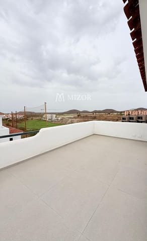 4 soveværelse Villa til salg i San Miguel de Abona med swimmingpool garage - € 749.900 (Ref: 10118138)