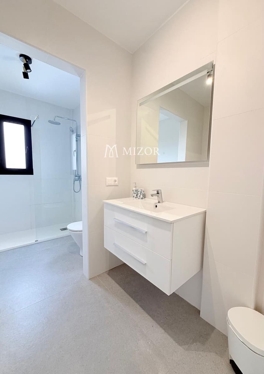 4 soveværelse Villa til salg i San Miguel de Abona med swimmingpool garage - € 749.900 (Ref: 10118138)