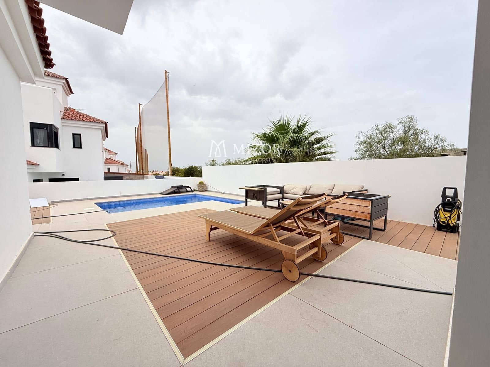 4 soveværelse Villa til salg i San Miguel de Abona med swimmingpool garage - € 749.900 (Ref: 10118138)