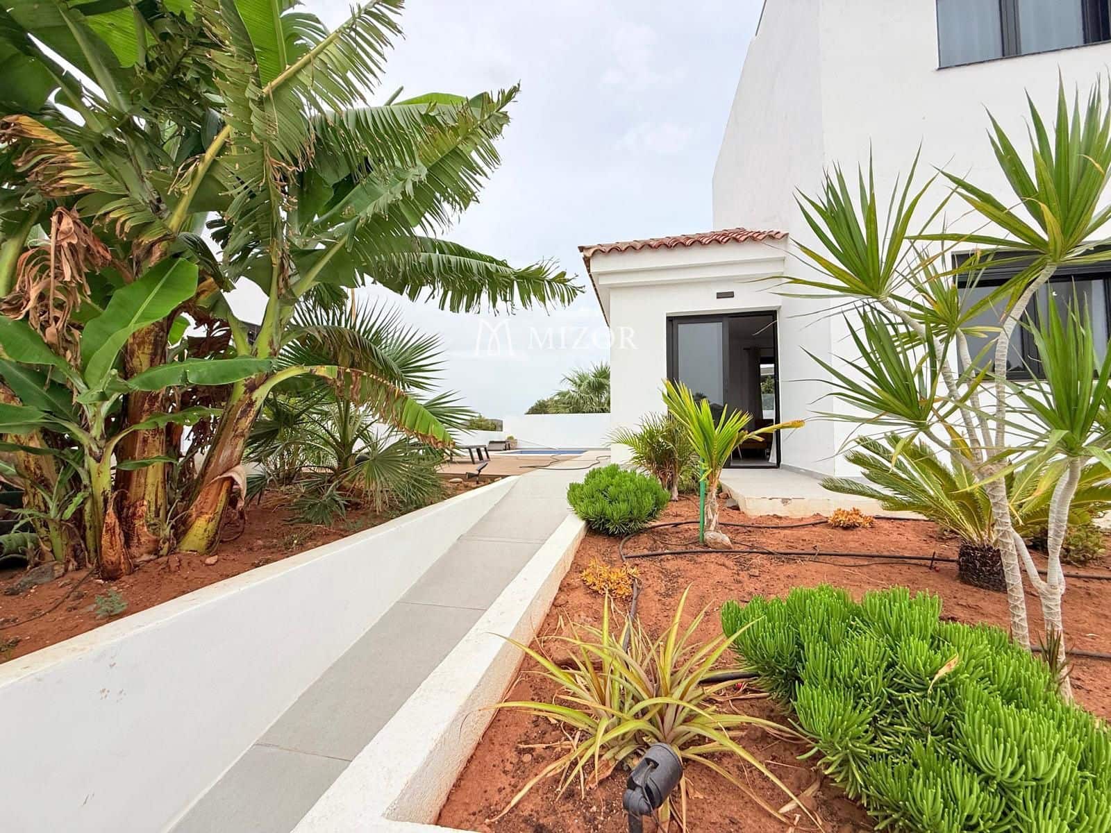 4 soveværelse Villa til salg i San Miguel de Abona med swimmingpool garage - € 749.900 (Ref: 10118138)