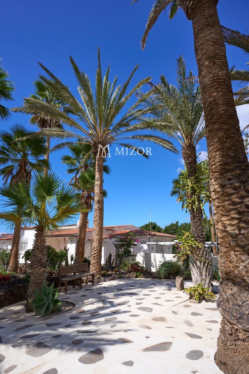 2 bedroom Flat for sale in Chayofa with pool - € 249,000 (Ref: 10153301)