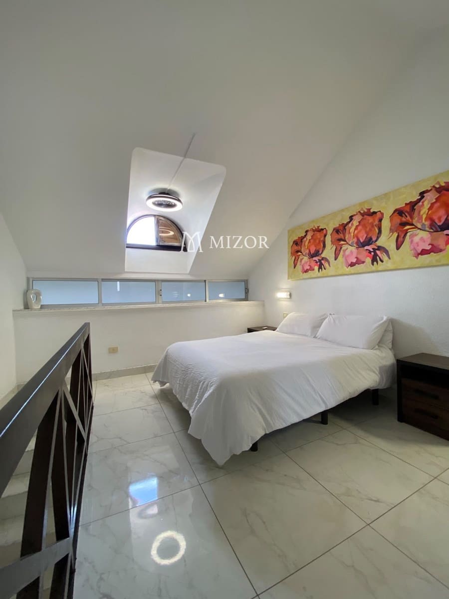 1 bedroom Penthouse for sale in Arona with pool garage - € 410,000 (Ref: 10164150)