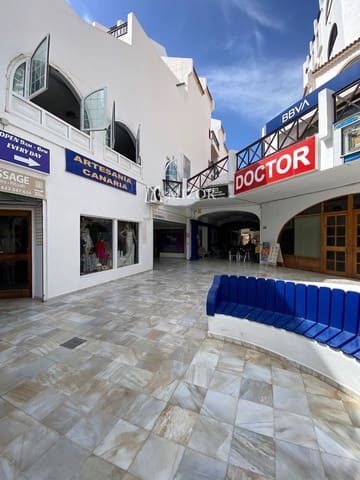 1 soveværelse Penthouse til salg i Arona med swimmingpool garage - € 410.000 (Ref: 10164150)