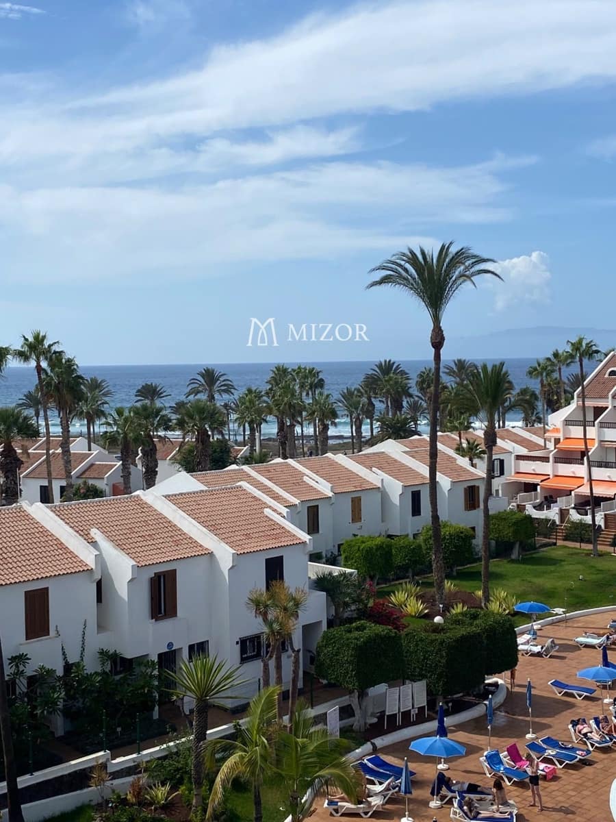1 bedroom Penthouse for sale in Arona with pool garage - € 410,000 (Ref: 10164150)