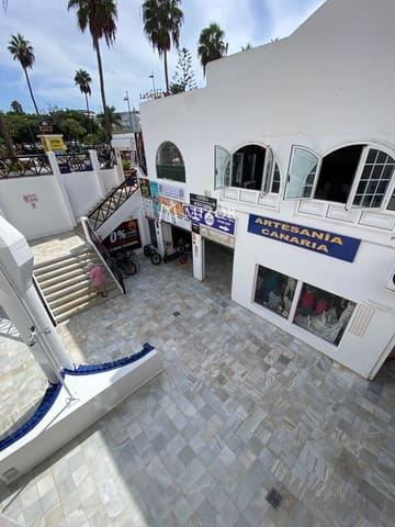 1 soveværelse Penthouse til salg i Arona med swimmingpool garage - € 410.000 (Ref: 10164150)