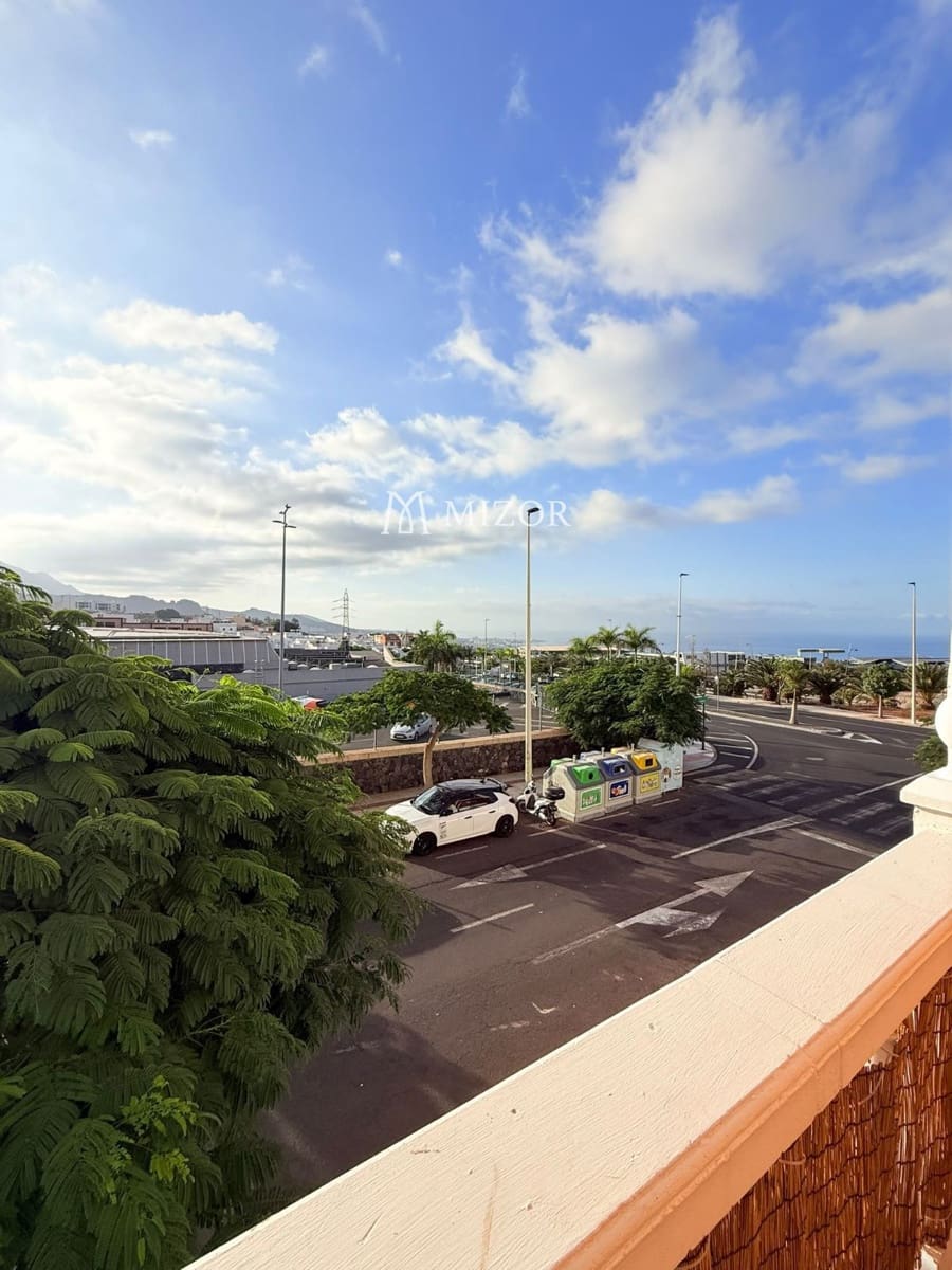 1 bedroom Flat for sale in Adeje with pool - € 240,000 (Ref: 10169373)