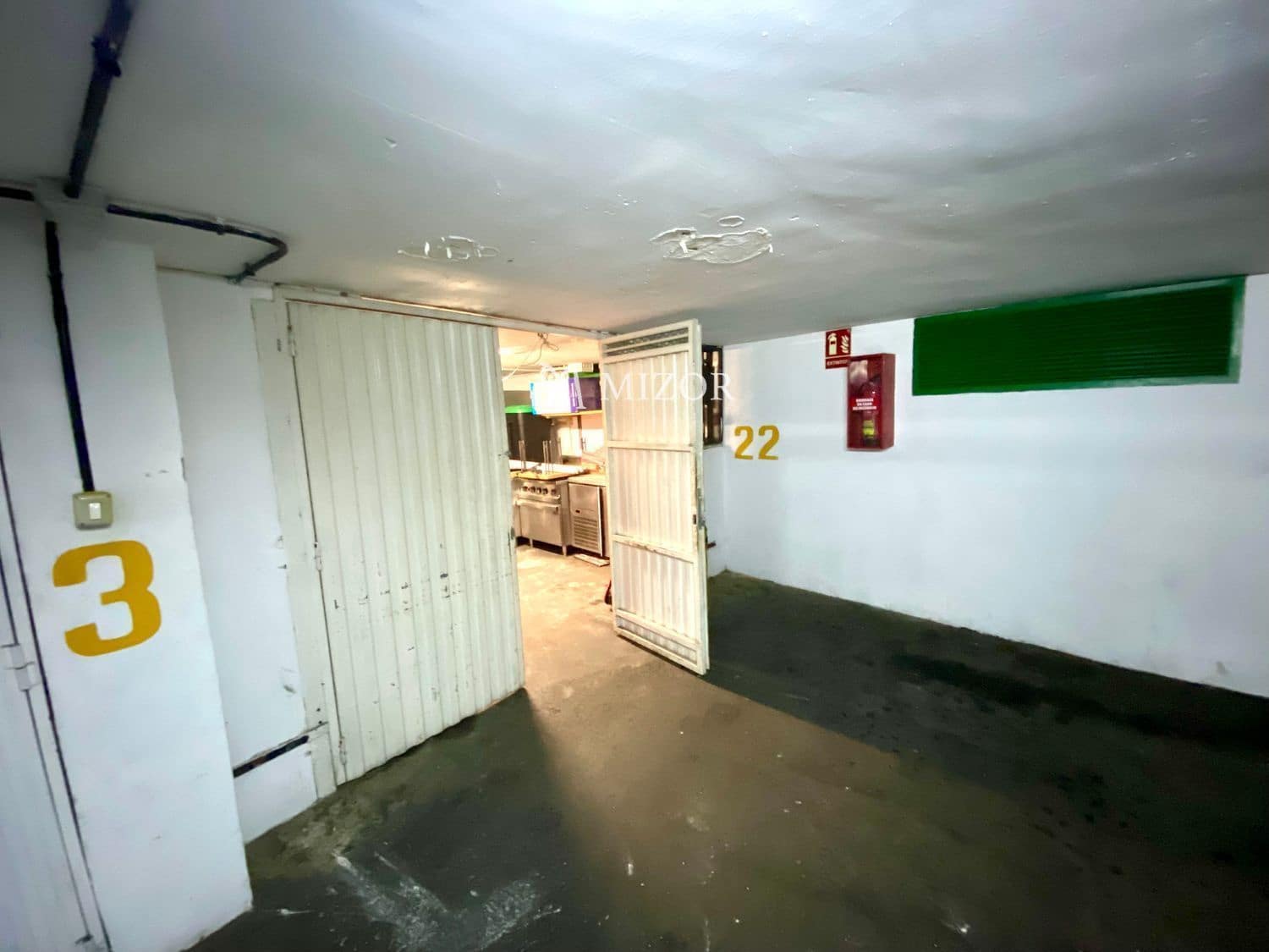 Kaupallinen myytävänä paikassa Adeje - 360 000 € (Ref: 10169374)