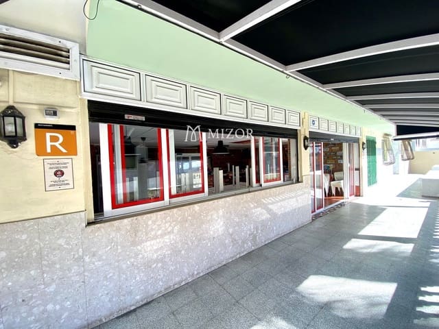 Kaupallinen myytävänä paikassa Adeje - 360 000 € (Ref: 10169374)