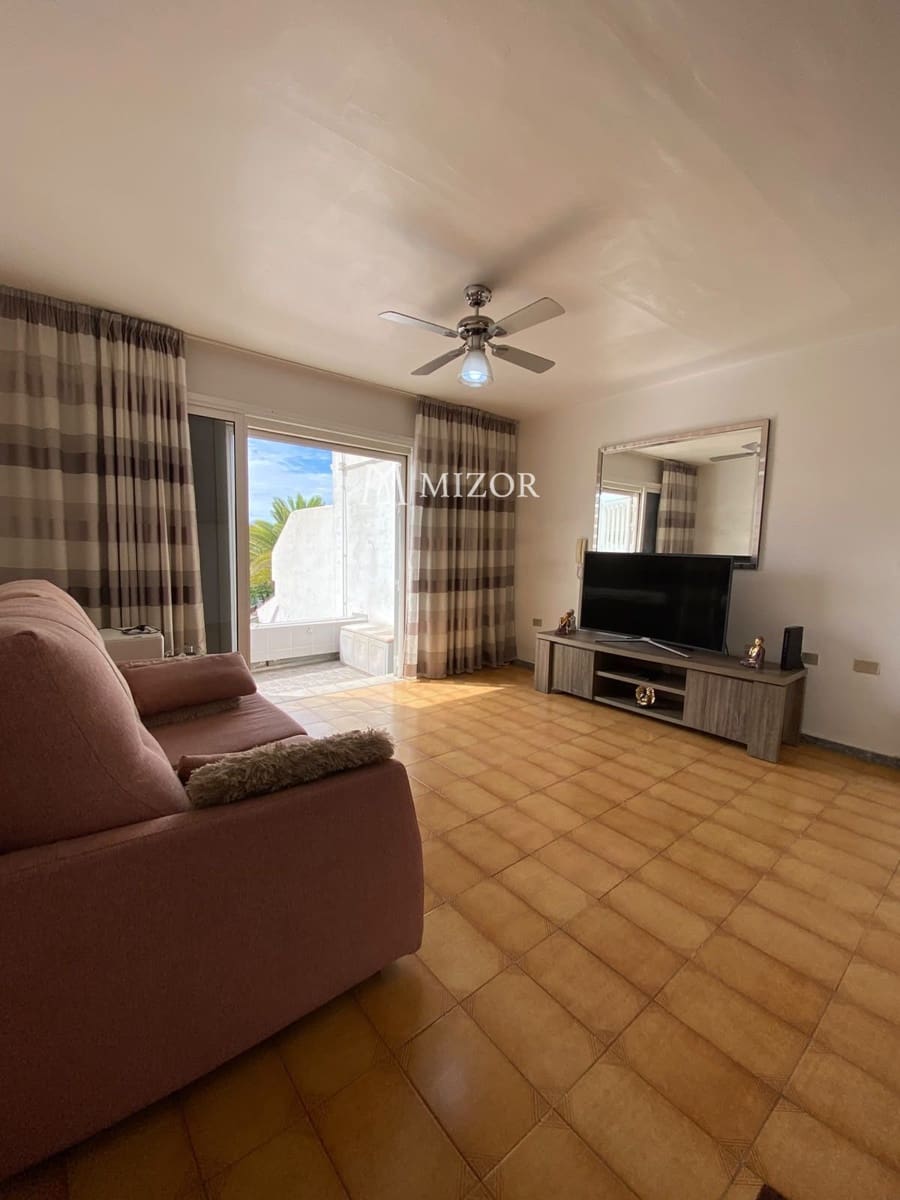 1 bedroom Flat for sale in Adeje with pool - € 252,000 (Ref: 10169375)