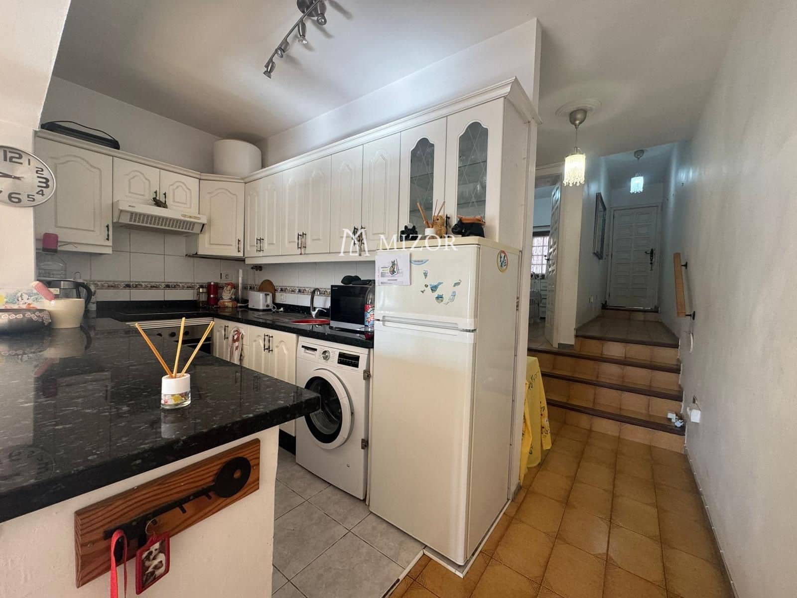 1 bedroom Flat for sale in Adeje with pool - € 252,000 (Ref: 10169375)