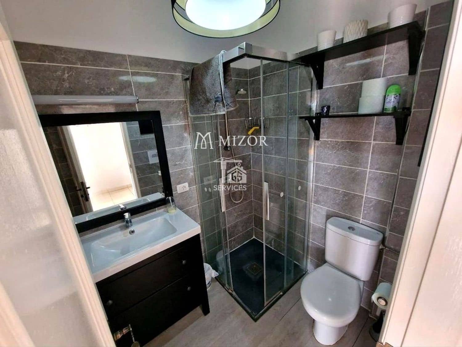 Appartamento in vendita in Arona con piscina - 185.000 € (Rif: 10182121)