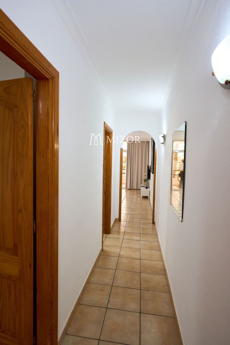 1 soveværelse Lejlighed til salg i Playa Paraiso med swimmingpool - € 215.000 (Ref: 10185964)