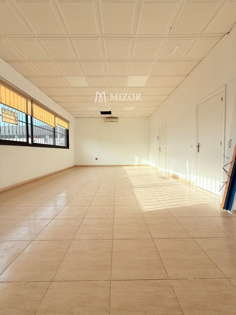 Comercial para arrendar em Adeje - 3 500 € (Ref: 9944257)