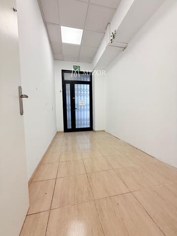 Comercial para arrendar em Adeje - 3 500 € (Ref: 9944257)